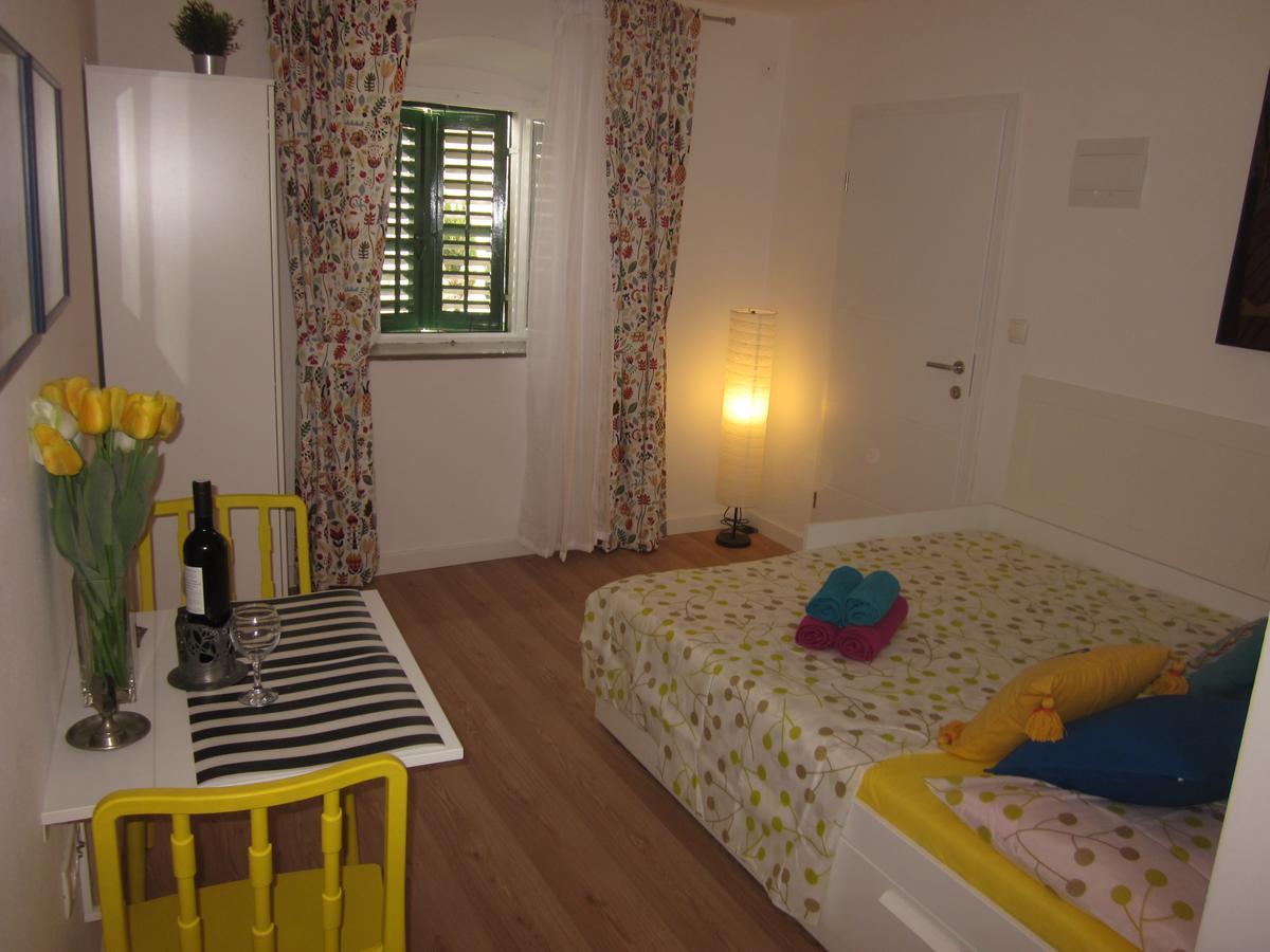 Apartment On The Square Makarska Luaran gambar