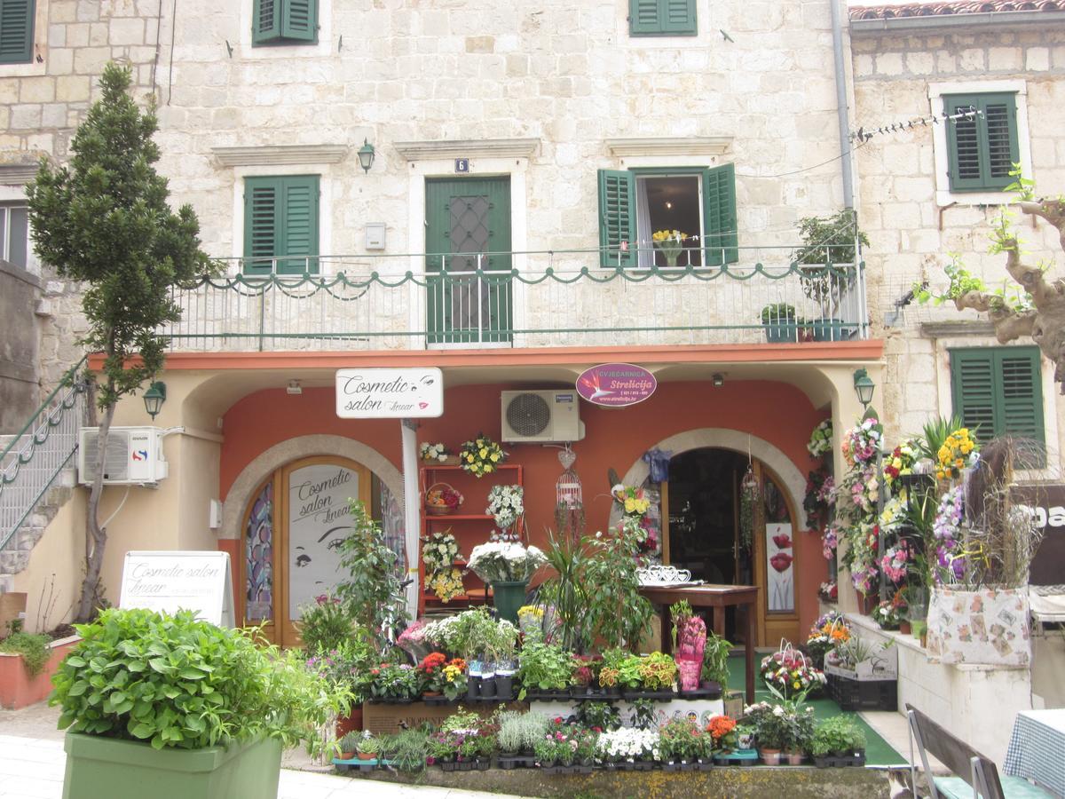 Apartment On The Square Makarska Luaran gambar