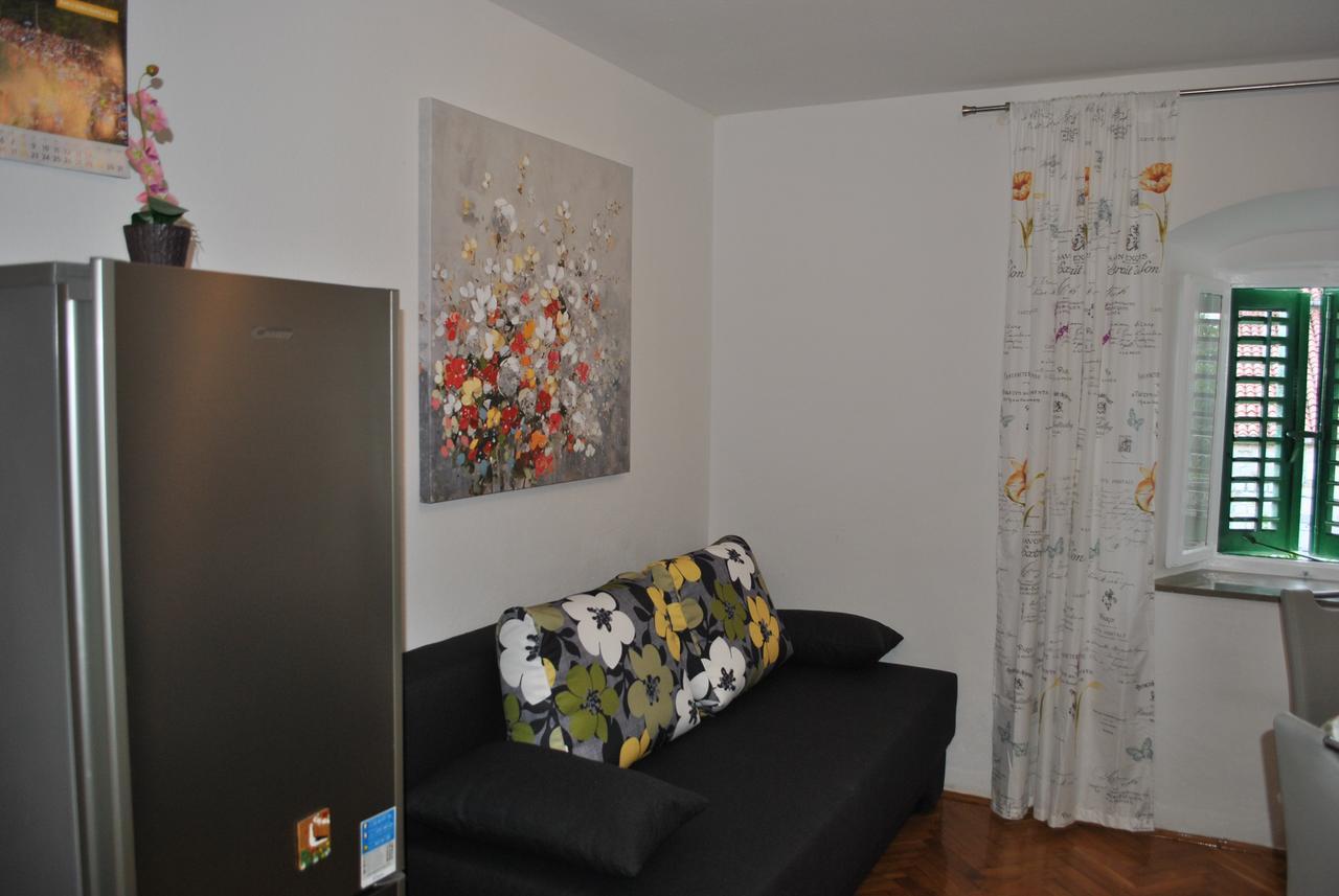 Apartment On The Square Makarska Luaran gambar