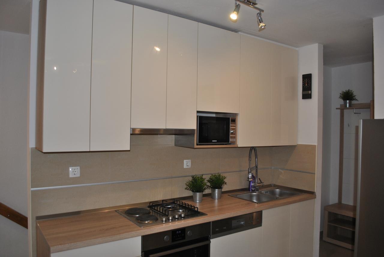 Apartment On The Square Makarska Luaran gambar