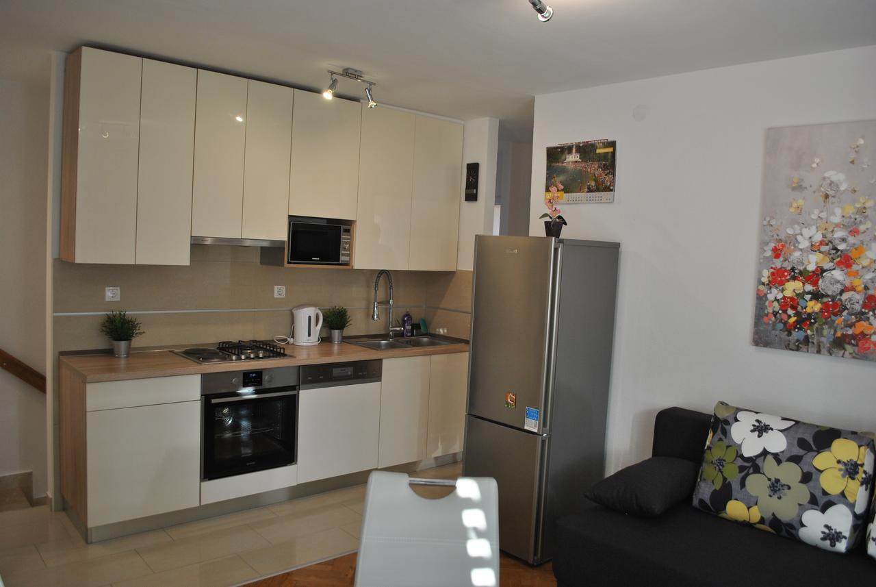 Apartment On The Square Makarska Luaran gambar