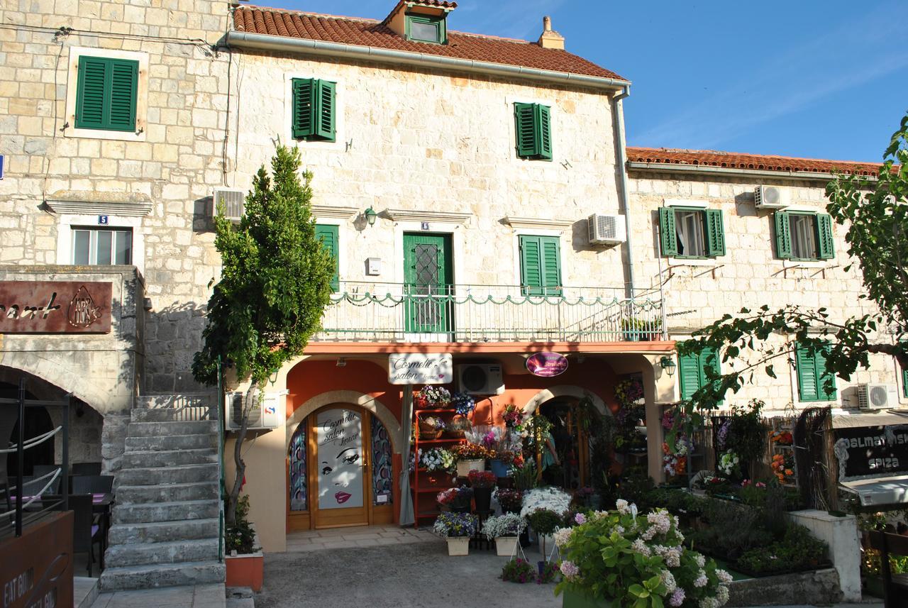 Apartment On The Square Makarska Luaran gambar