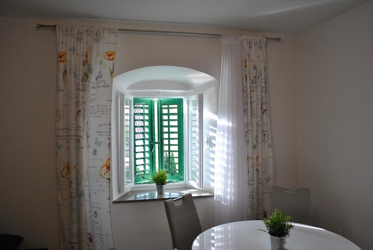 Apartment On The Square Makarska Luaran gambar