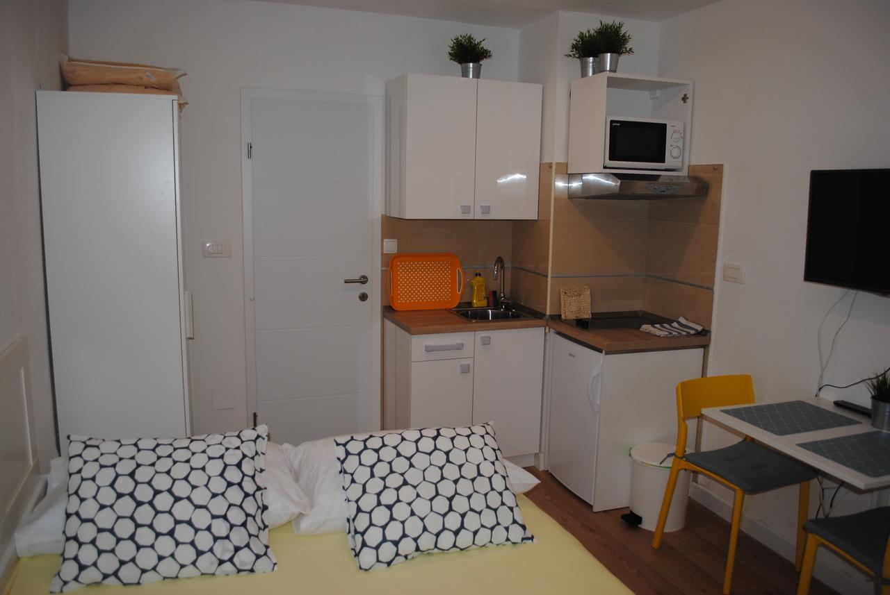 Apartment On The Square Makarska Luaran gambar