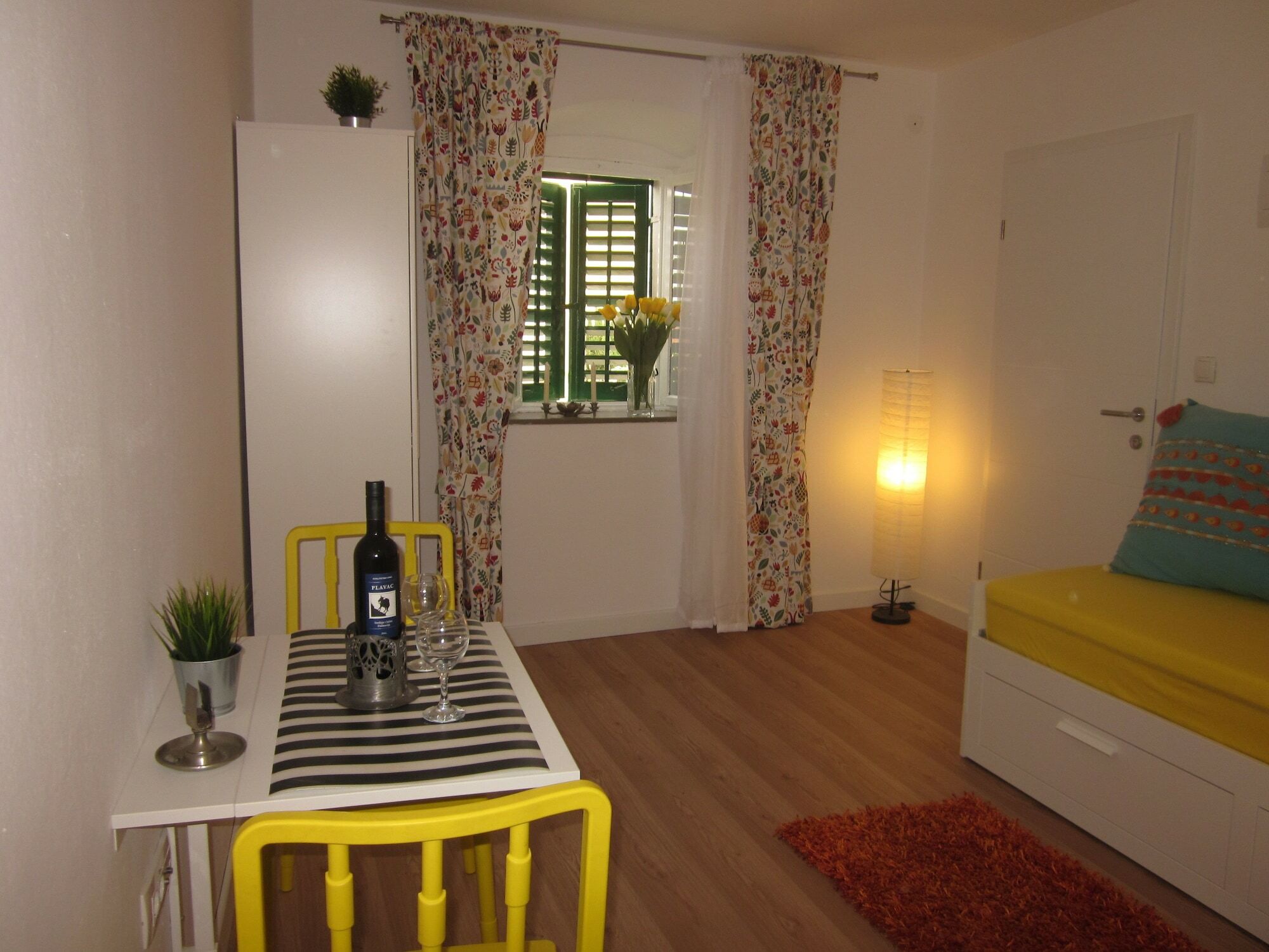 Apartment On The Square Makarska Luaran gambar